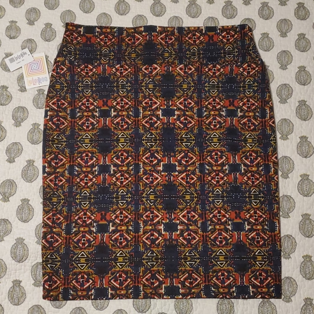 LuLaRoe Cassie skirt